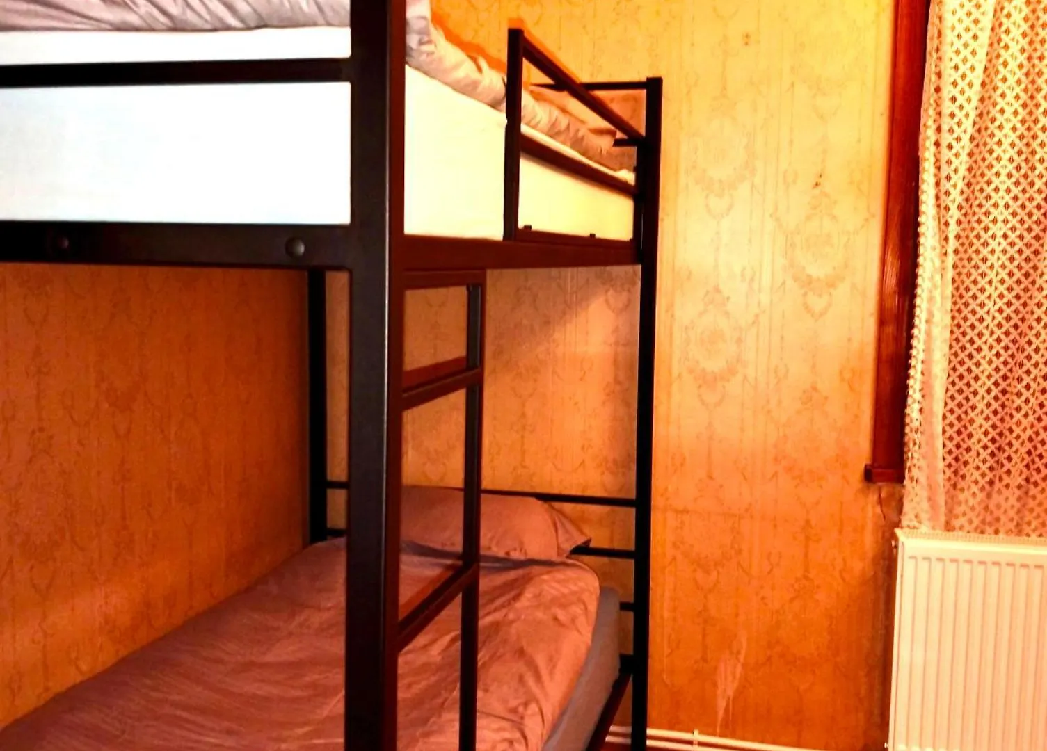 Hostel Comfy Mattress 0*, Tbilisi Georgië