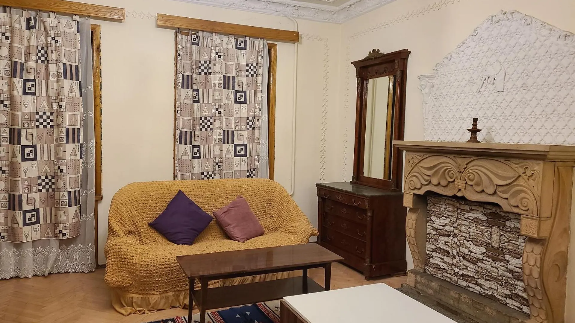 Hostel Comfy Mattress Georgië